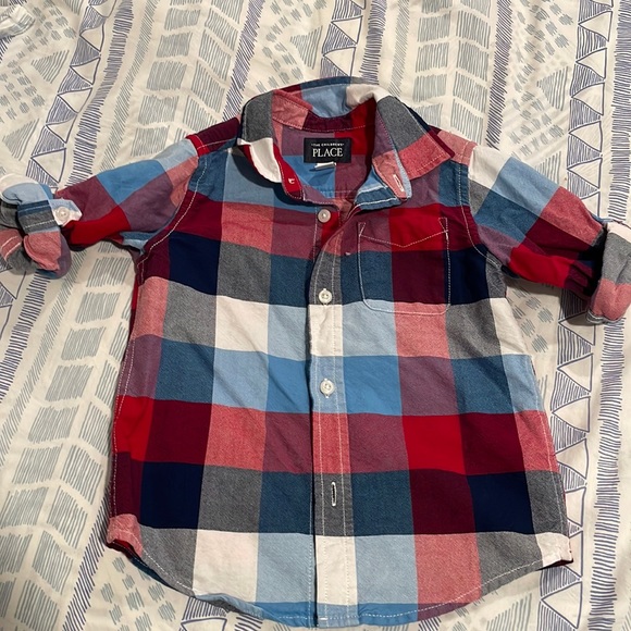 Plaid is always in style - Picture 1 of 4